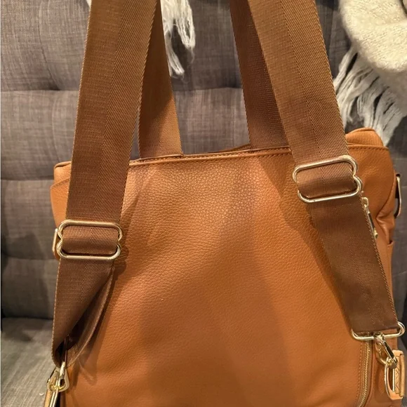 Fawn Design The Original Diaper Bag with Gold Accents - Picture 3 of 10